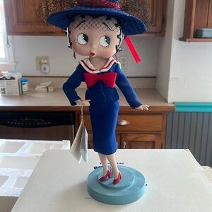 Danbury Mint Betty Boop “Allure” porcelain doll
